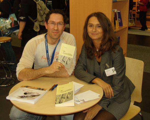 Jens Böhme und Frau Lenz vom Verlag