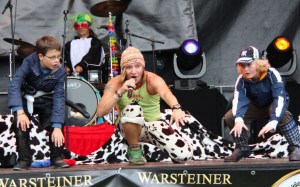 Coole Bühnenkids und Maxim