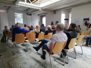 Charles Bukowski Vortrag 3 Zuhörer - CBG Symposium Oldenburg